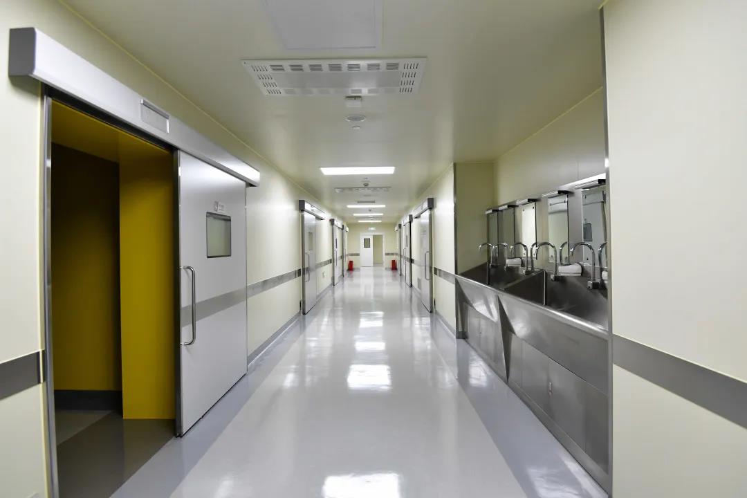 案例分享 |上海醫(yī)大醫(yī)院門急診醫(yī)技綜合樓凈化工程完工正式投入使用 案例分享 |上海醫(yī)大醫(yī)院門急診醫(yī)技綜合樓凈化工程完工正式投入使用